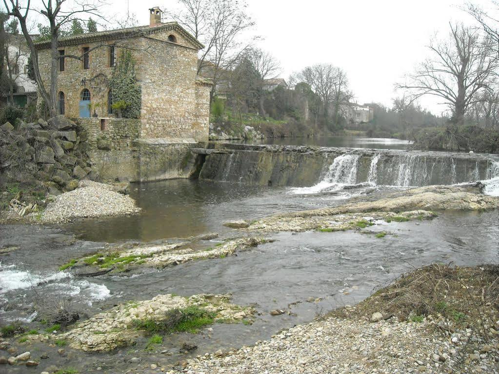 Hotel Ecusson Saint-Hilaire-de-Brethmas Exterior foto